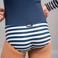 Maillot 1 Pièce Manches Longues Fille MAYA Bleu Marine -Aventure Aquatique Soldes maillot 1 piece manches longues fille maya bleu marine 3