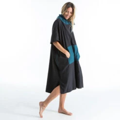 PONCHO SURF 500 ADULTE Noir 14 PONCHO SURF 500 ADULTE Noir -Aventure Aquatique Soldes poncho surf 500 adulte noir 2