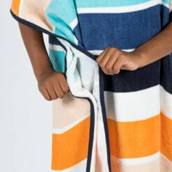 Poncho Surf Enfant 110 à 135 Cm - 500 Wavy Orange Bleu -Aventure Aquatique Soldes poncho surf enfant 110 a 135 cm 500 wavy orange bleu 2